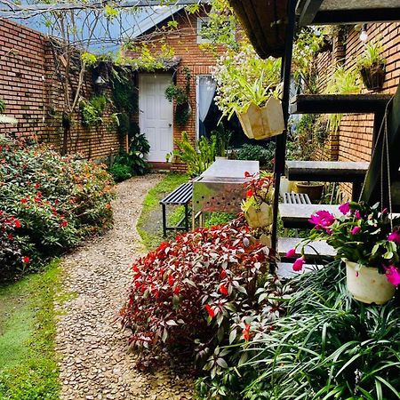 Apartament Rose House Da Lat Zewnętrze zdjęcie