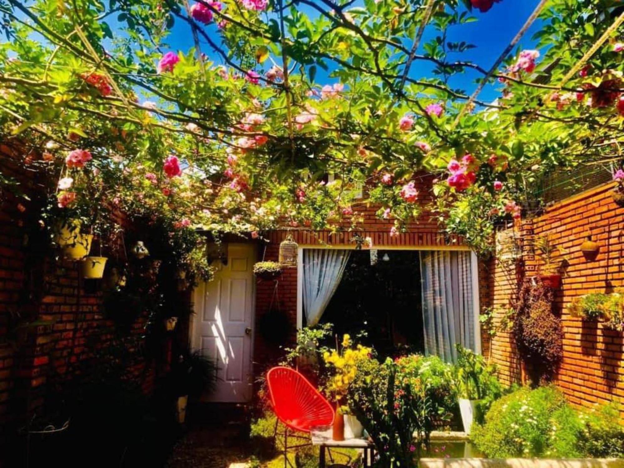 Apartament Rose House Da Lat Zewnętrze zdjęcie